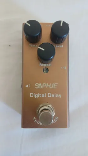Pedal digital delay - estado de novo