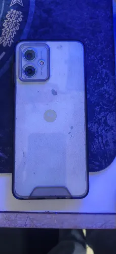 Vendo moto g64 com problema na tela