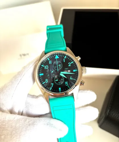 Relógio IWC Pilot Chronograph Petronas 43mm Linha Prem AAA+ Vidro Safira