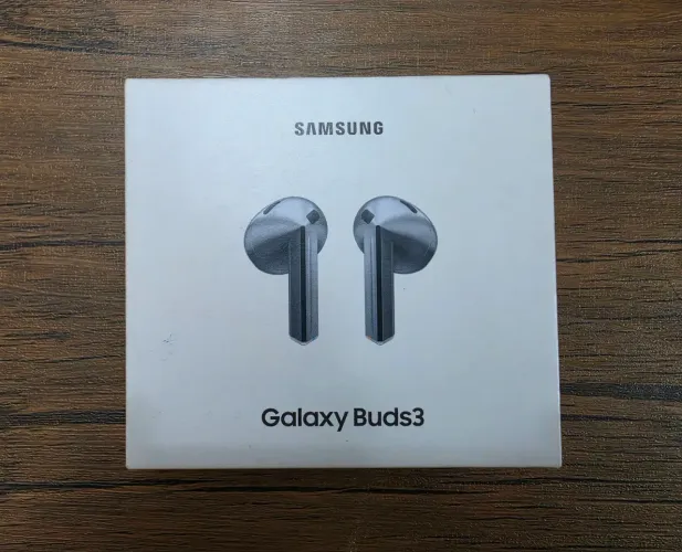 Samsung Galaxy Buds3, Fone dd ouvido, Cancelamento de ruído, Áudio Hi-Fi, Áudio 360 - Novo