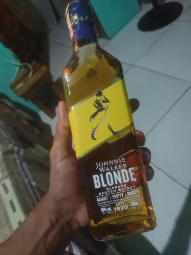 johnnie blonde
