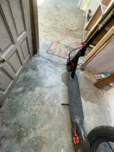 Patinete elétrico ótimo pro dia dia