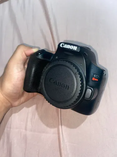 Cânon Sl3
