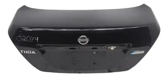Tampa Traseira Nissan Tiida Sedan 2008 2013 Preto 02074 Preto