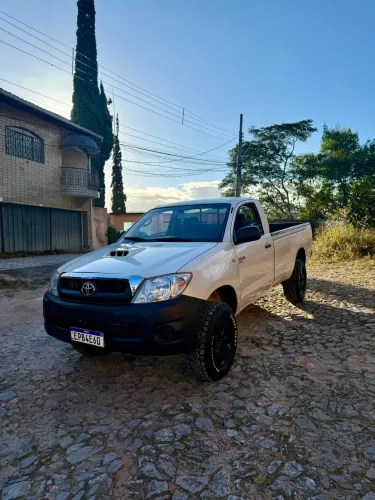 Toyota Hilux Chassi D4-d 4X4 2.5 102cv TB Dies. 2010