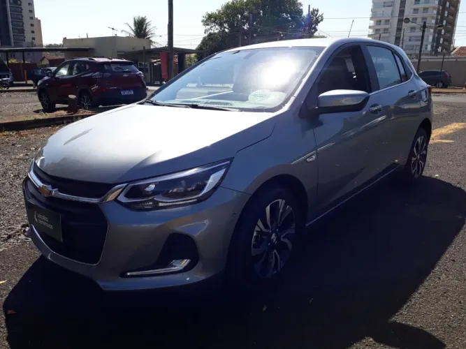 Chevrolet Onix Hatch Premier 1.0 12V TB Flex Aut. 4P 2025