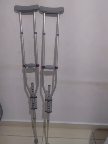 Muletas Seminovas