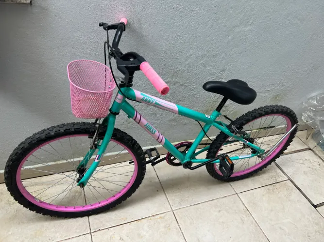 Bicicleta aro 24 pouco usada