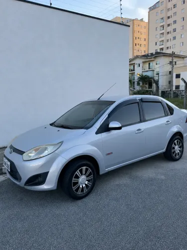 Ford Fiesta Sed. 1.6 8V Flex 4P 2012