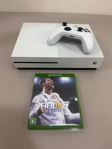 Xbox One S 1TB de armazenamento