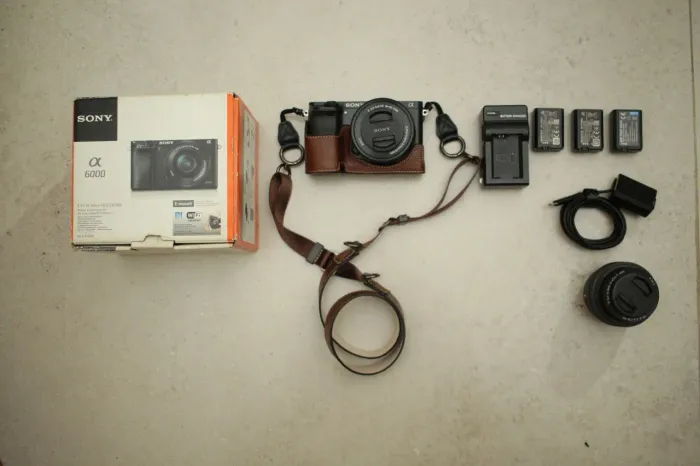 Camera Sony A6000 kit Completo