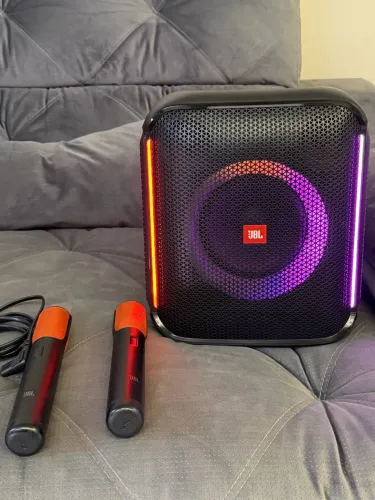 Jbl encore ,caixa com som absurdo e dois microfones de brinde para karaokê 1600$