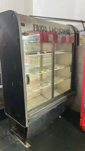 VENDO FREEZER