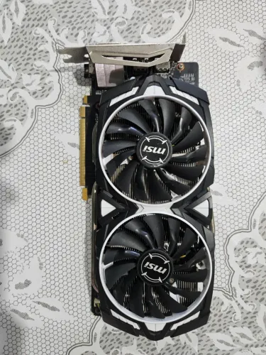 Placa de video 1060ti com defeito aceito trocas