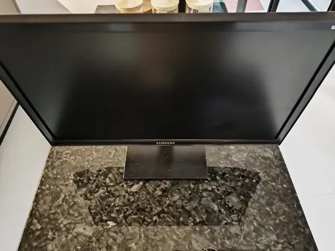 Monitor Samsung 21,5" LED S22E310 Full HD HDMI