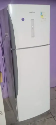 Geladeira Frost Free 