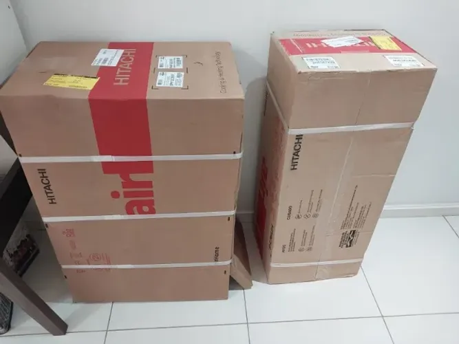 Ar Condicionado Split Hitachi AirHome 12.000 BTUs Inverter 220V - Novo, Lacrado na Caixa!
