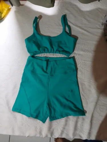 Conjunto fitness costa aberta tamanho M