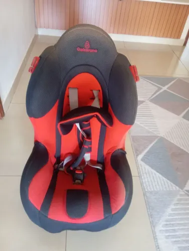 Vendo cadeirinha