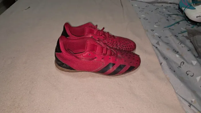 Chuteira Adidas futsal