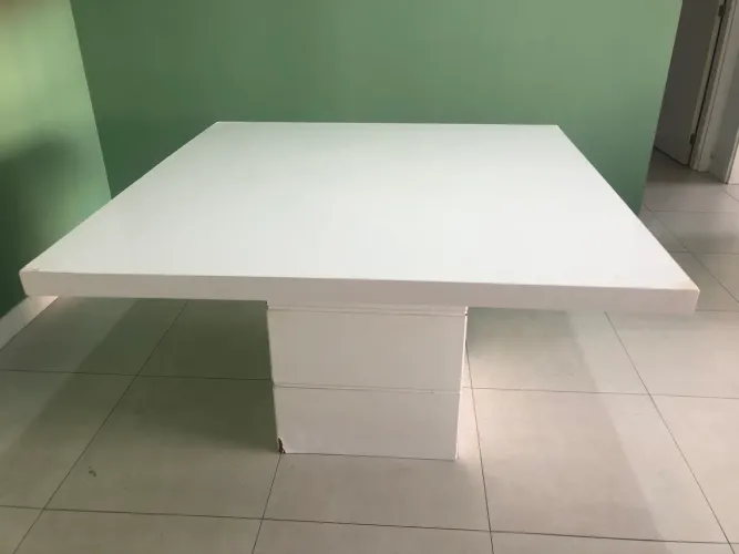 Mesa MDF quadrada