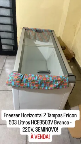 Freezer 503 L/ Tampa de vidro