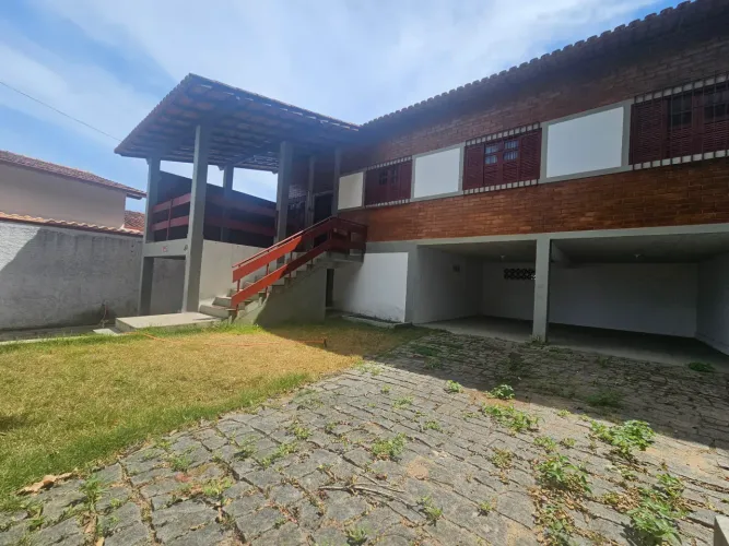 Vende-se casa financiável Marataízes
