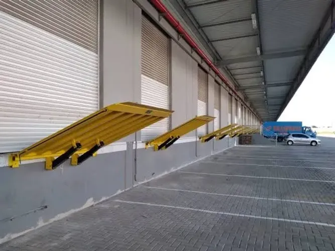 Plataforma hidráulica para doca