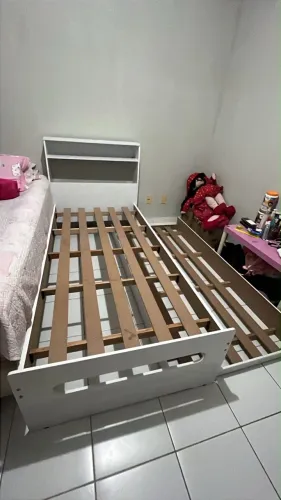 Vendo cama solteiro dupla