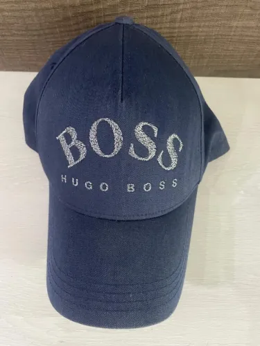bonés