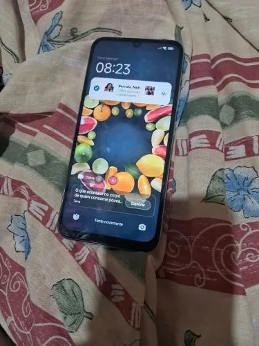Estou vendendo um celular novo zerado na caixa 
