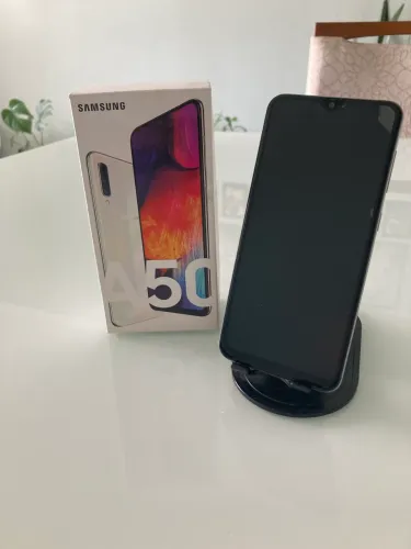 Samsung A50 + Caixa 