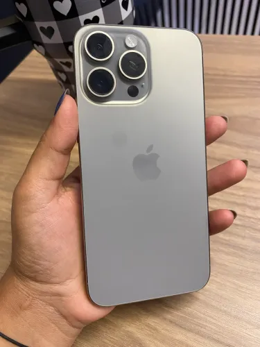 iPhone 15 256GB 
