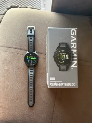 Garmin Forerunner 165 Music