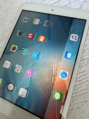 iPad mini Apple, 1ª geração, 16GB, na cor branca