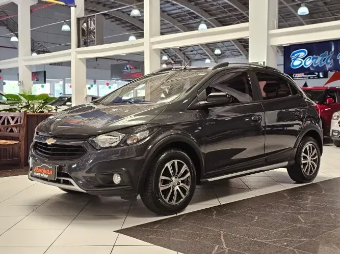 Chevrolet Onix Activ 1.4 8V Flex Mec. 4P 2017