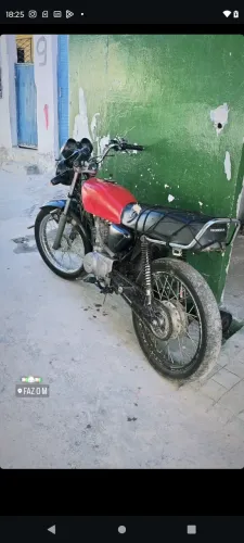Moto pra vender nos preço 125 com documento e placa 