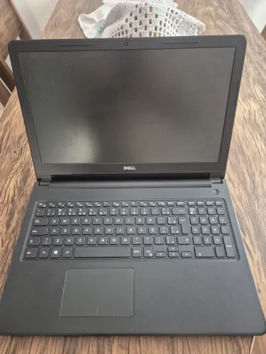 Notebook Dell Inspiron 15 3567 Core i3, 8GB RAM e HD 1TB