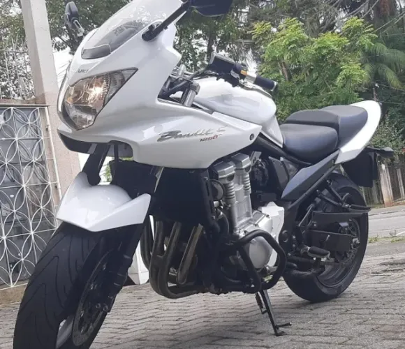 Suzuki Bandit 1250S