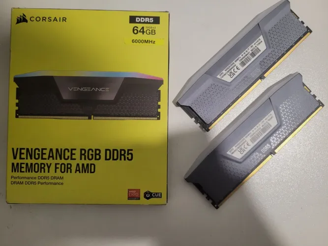 Memoria ram ddr5 64gb corsair RGB Importada