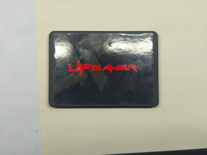 SSD 240GB Up Gamer SATA 3 - Saúde 100% (Apenas 150 Horas de Uso!)