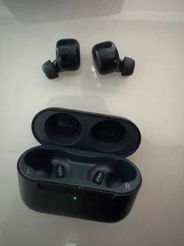 Fone de ouvido Echo Buda