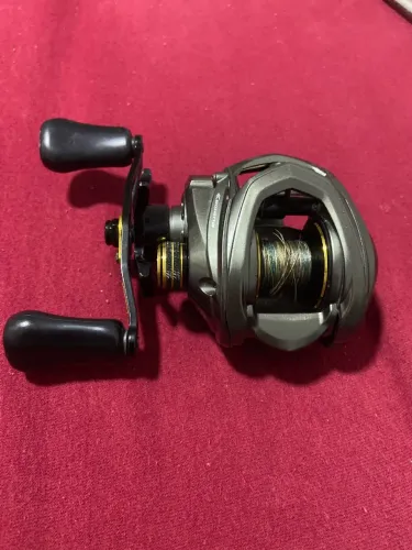 Caretilha de pesca kawana lite 11 rolamentos lado esquerdo