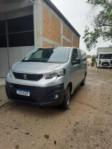 Peugeot Expert Cargo 1.5 Turbo Diesel 2024