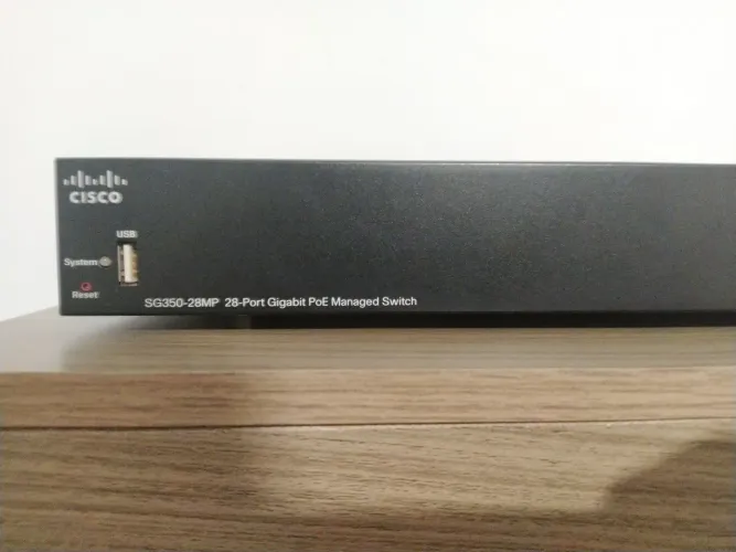 Cisco SG350-28MP - Switch Gigabit Gererciáve! PoE Empresarial (Revisado)
