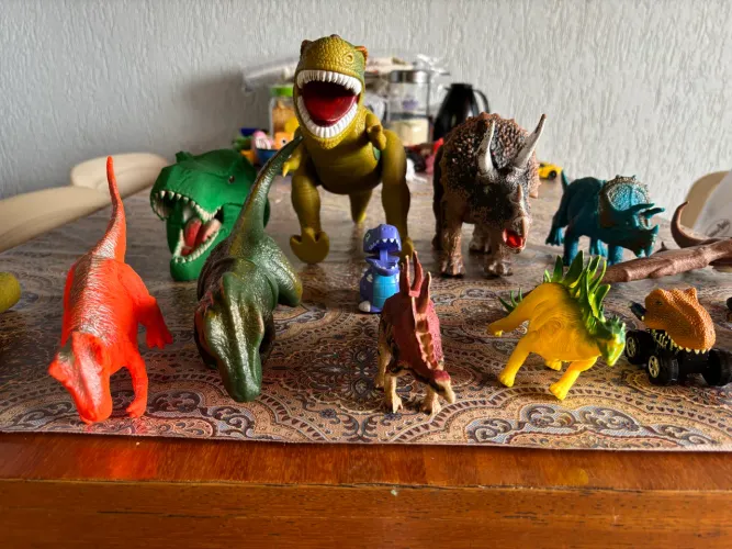 Dinossauros diversos