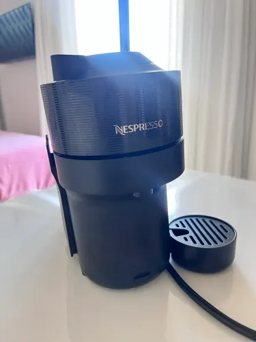 Cafeteira Nespresso Vertuo Preta Original - Pouco Uso | Excelente Estado