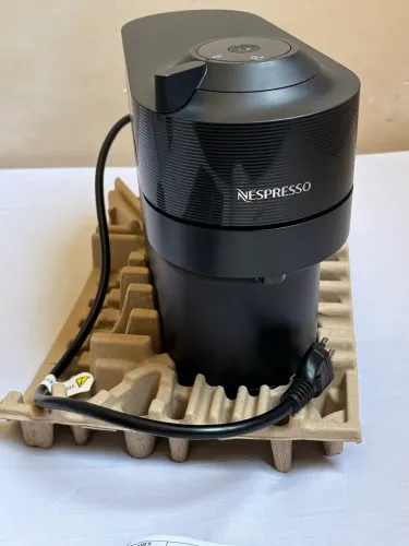 Nespresso Vertuo Pop Preto Clássico 110V