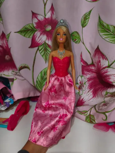 Boneca Barbie 3 em 1
