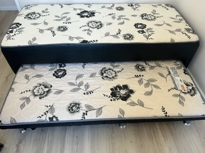 Cama BOX solteiro + Cama auxiliar = 2 camas